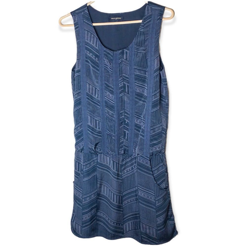 Banana Republic Tunic Mini Dress Navy Pattern Womens Size 0. Excellent condition